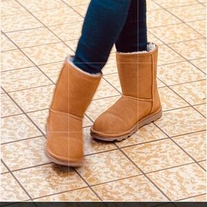 Cozy Tan Winter Boots